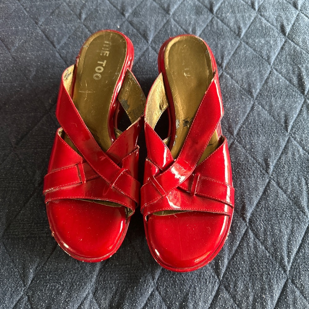 Me Too Red Criss Cross Sandals